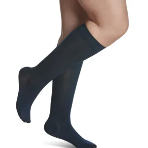 Sigvaris Soft Opaque: 20-30mmHg Women's Knee High, Closed Toe Midnight Blue Colour